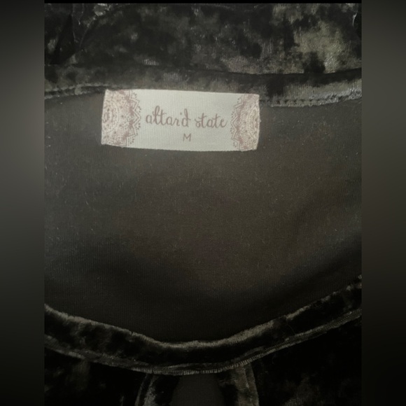 Altar'd State crushed velvet, baby doll top SZ M Boho chic - Picture 10 of 16
